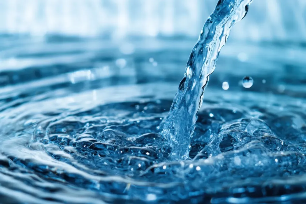 Relevage d'eaux usées à Cize
